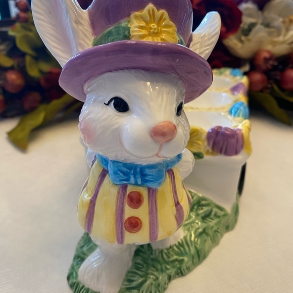 🍄Adorable Ceramic Easter Egg Cart - Picture 3 of 8